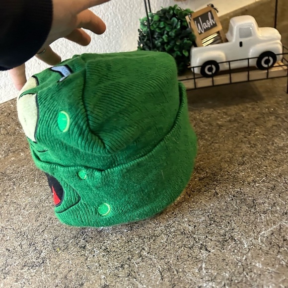 Pickle Rick one size adult beanie from Rick and Morty - Picture 3 of 5